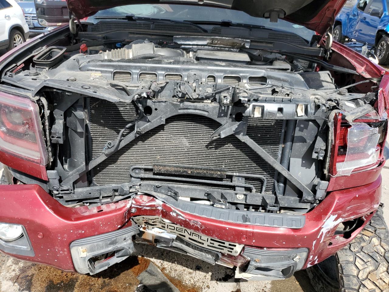 1GT12SEYXKF138203 2019 GMC Sierra K2500 Denali