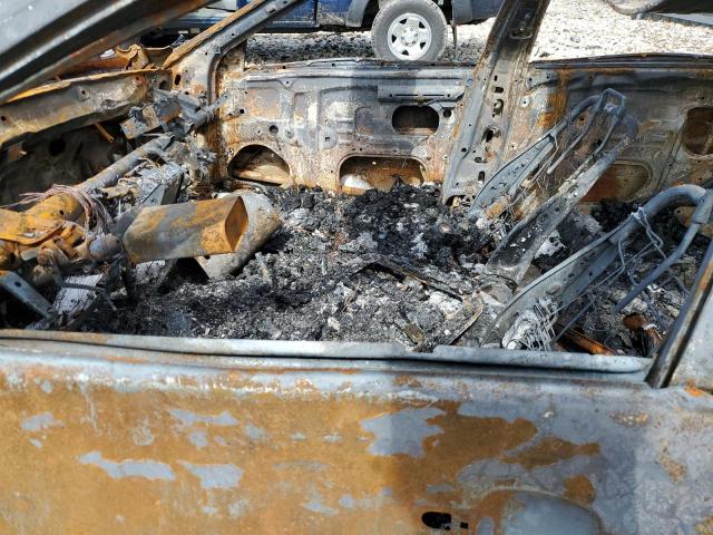 2004 Toyota Camry Le VIN: 4T1BE30K04U881337 Lot: 46706464