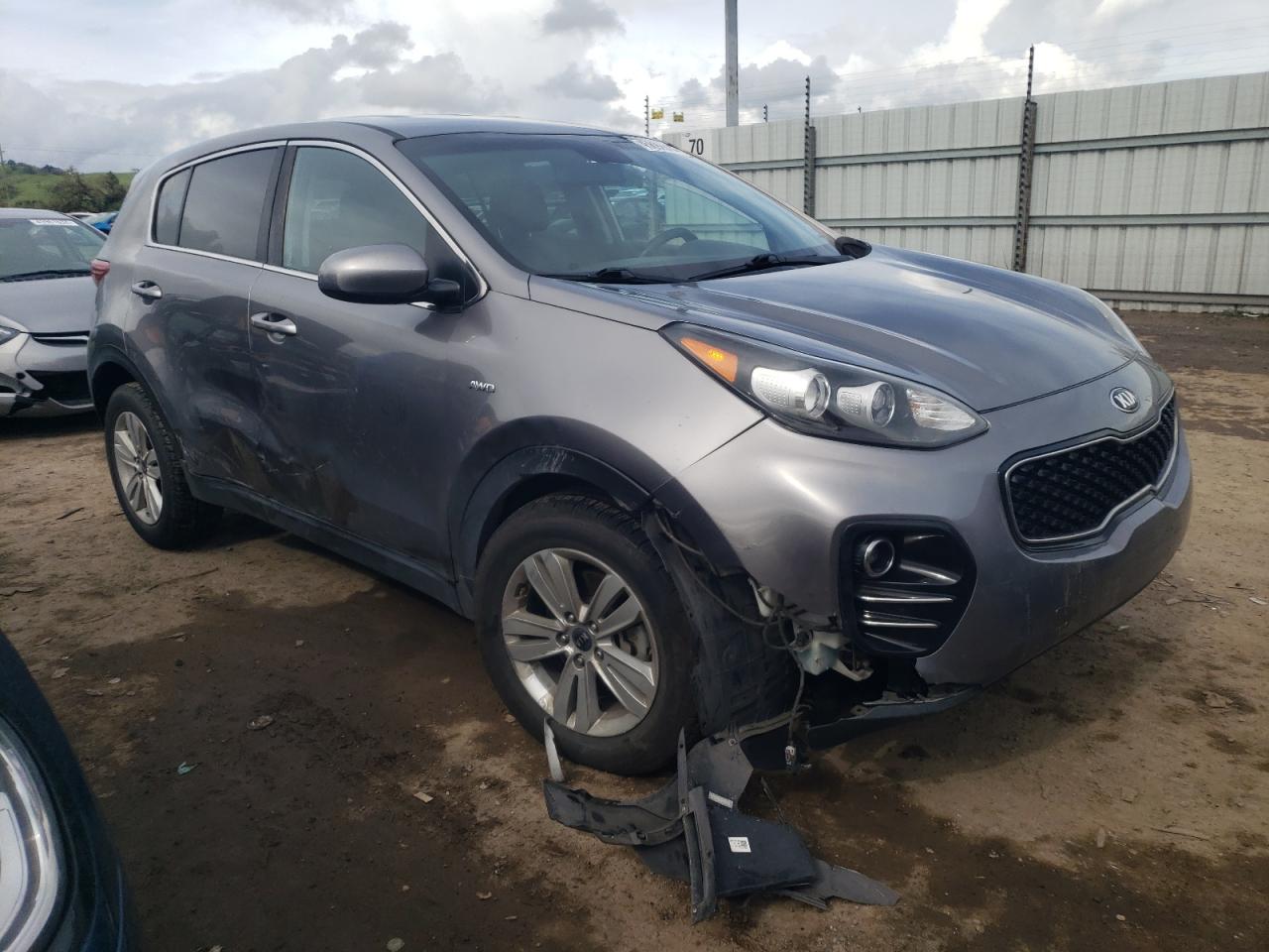 KNDPMCAC1H7256521 2017 Kia Sportage Lx