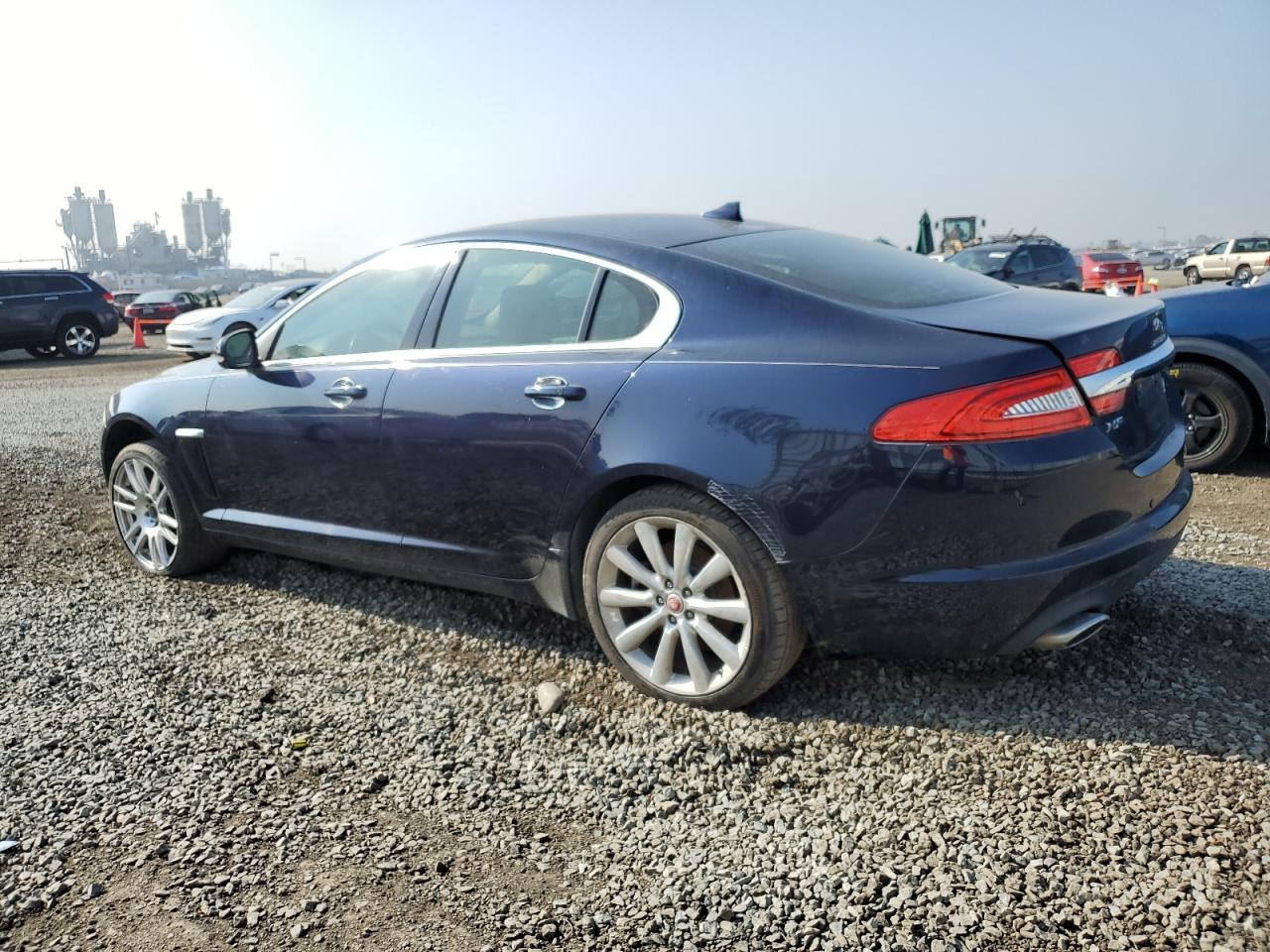 SAJWJ0EF1E8U26598 2014 Jaguar Xf