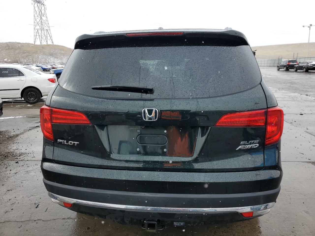 5FNYF6H06GB029765 2016 Honda Pilot Elite