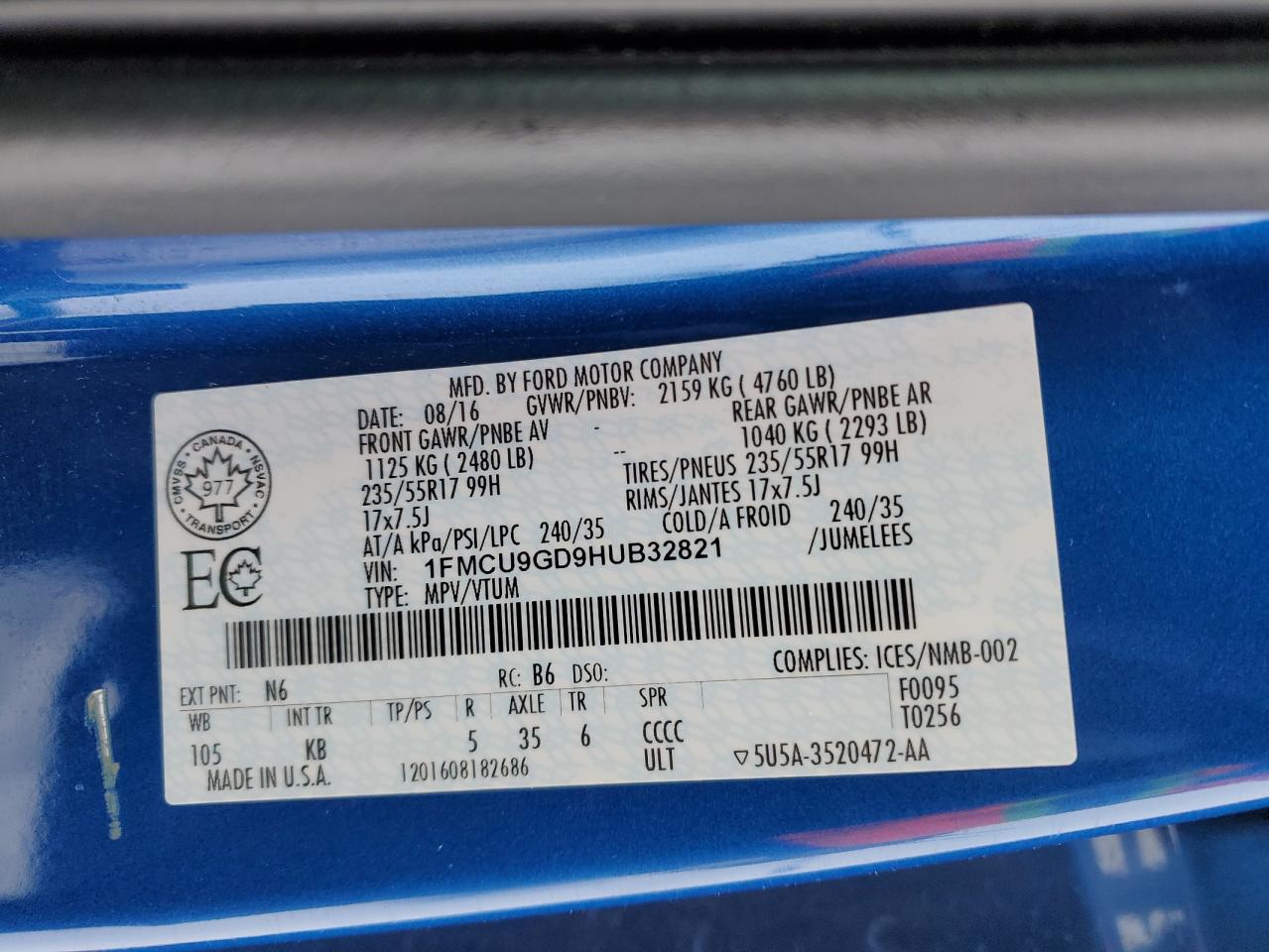 1FMCU9GD9HUB32821 FORD ESCAPE 2017