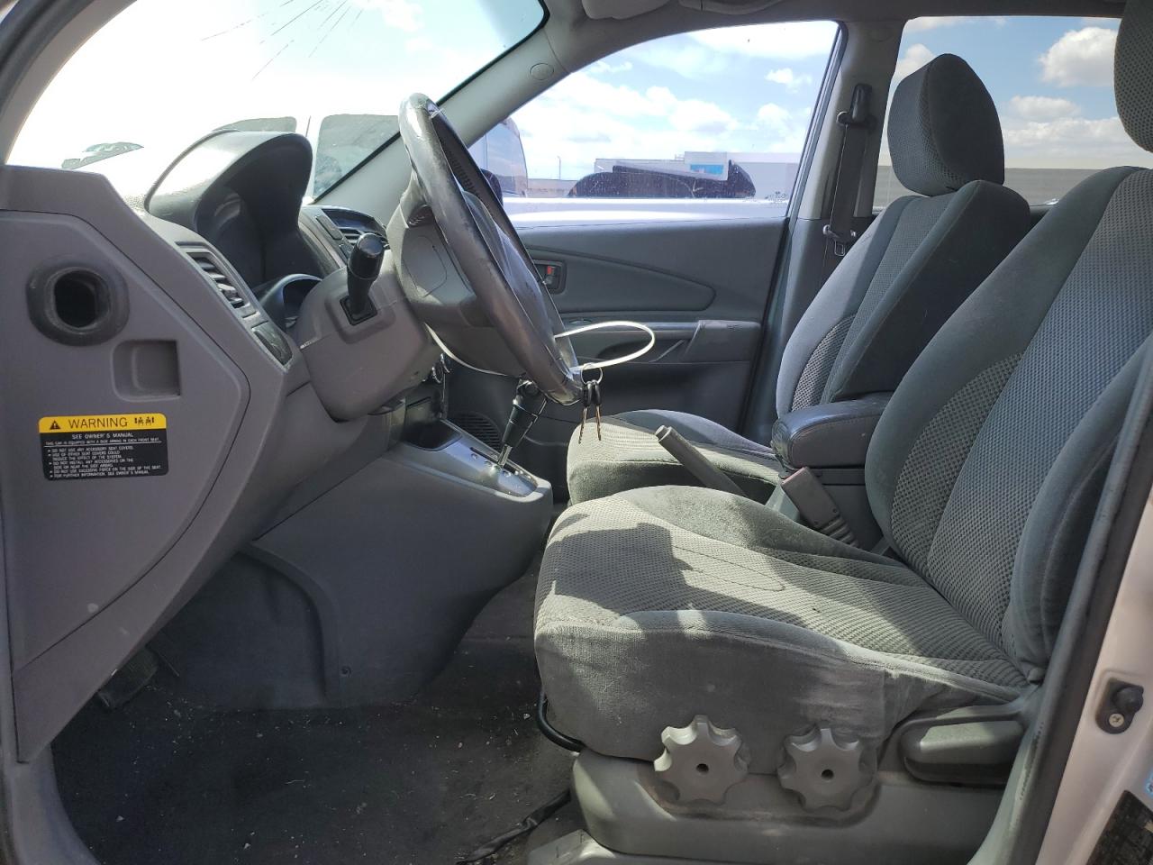 KM8JN12D95U116675 2005 Hyundai Tucson Gls