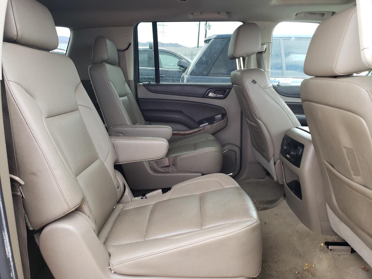 1GNSKJKC1GR282582 CHEVROLET SUBURBAN 2016