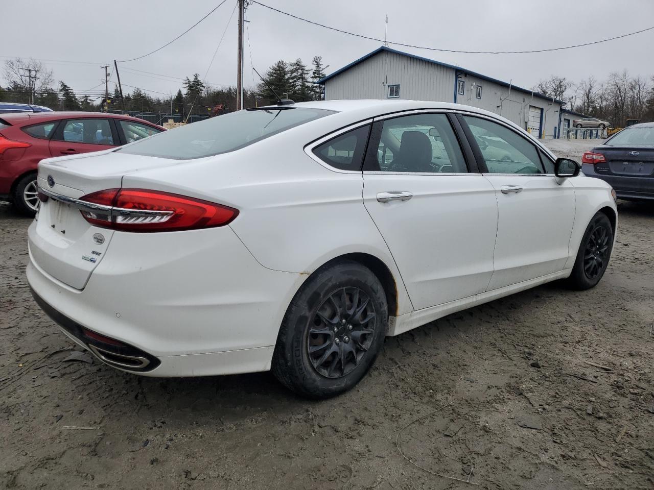 3FA6P0T9XHR280897 FORD FUSION 2017