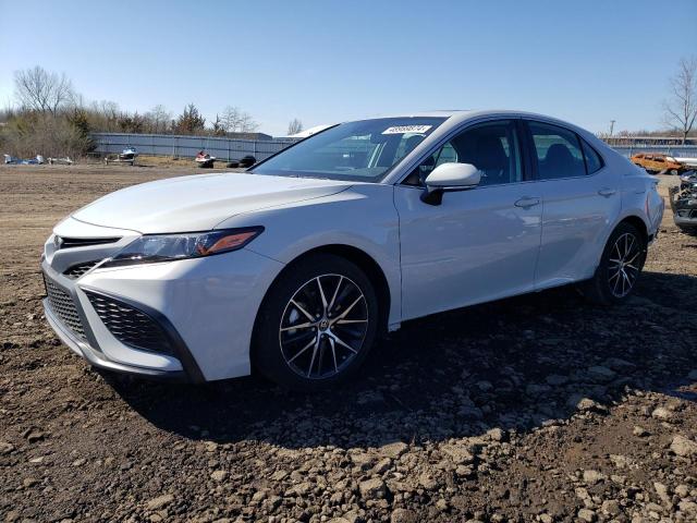 Vin: 4t1s11ak6pu110318, lot: 60880135, toyota camry se night shade 2023 img_1