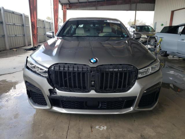 VIN WBA7T2C00NCH26749 2022 BMW 7 Series, 740 I no.5