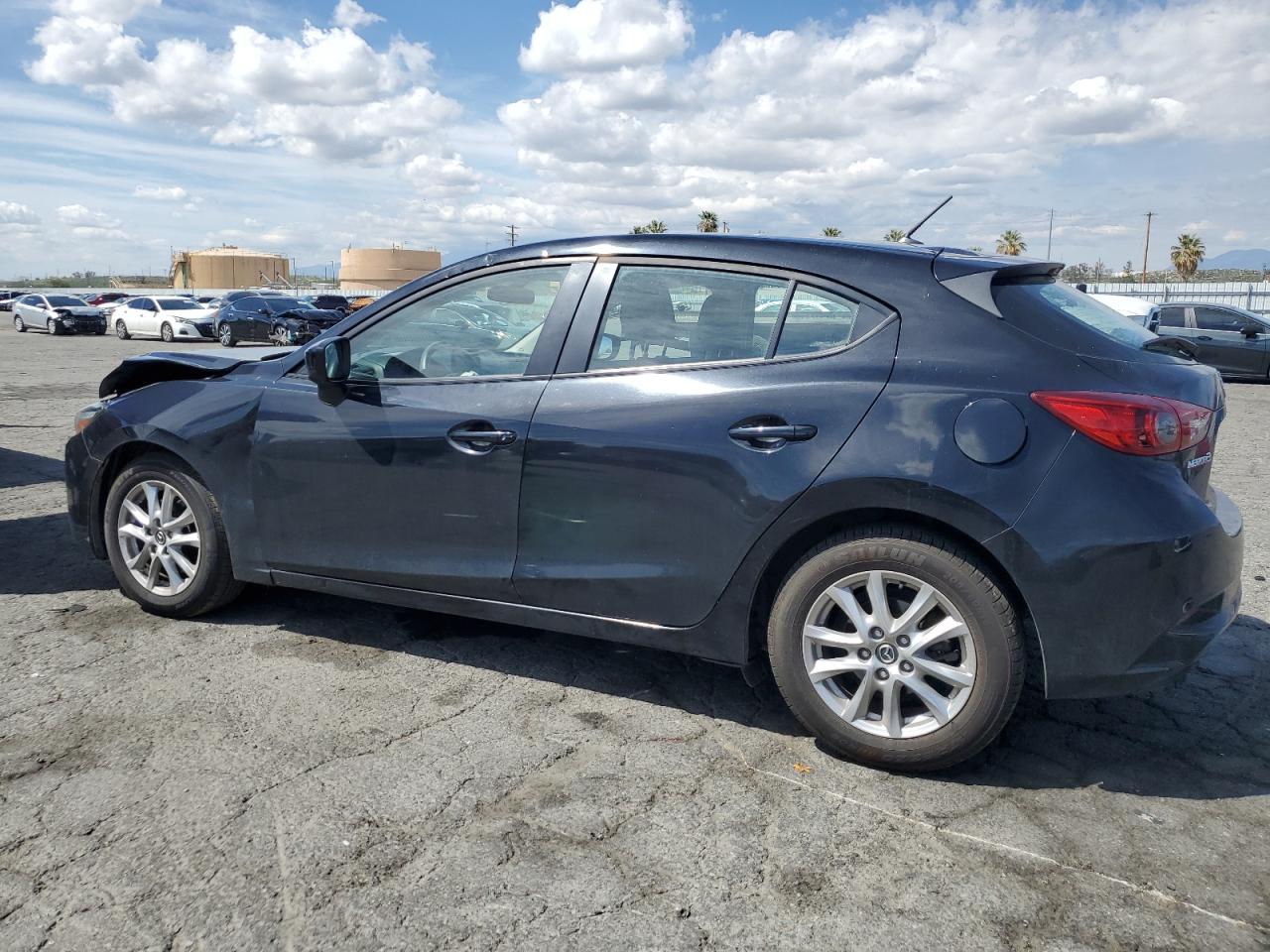 2017 Mazda 3 Sport vin: JM1BN1K78H1120998