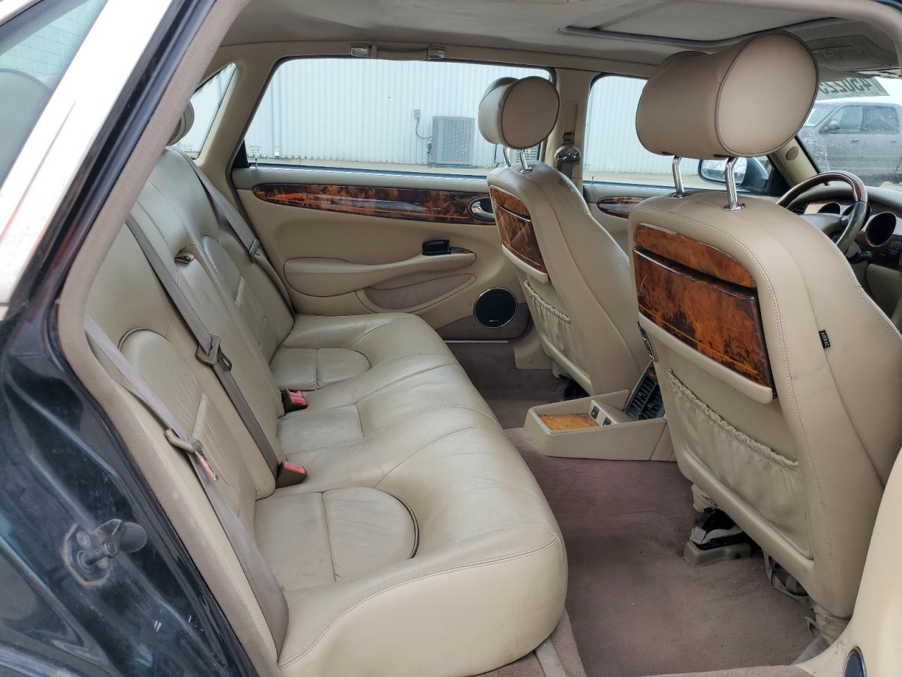 SAJDA24C13LF53925 2003 Jaguar Vandenplas