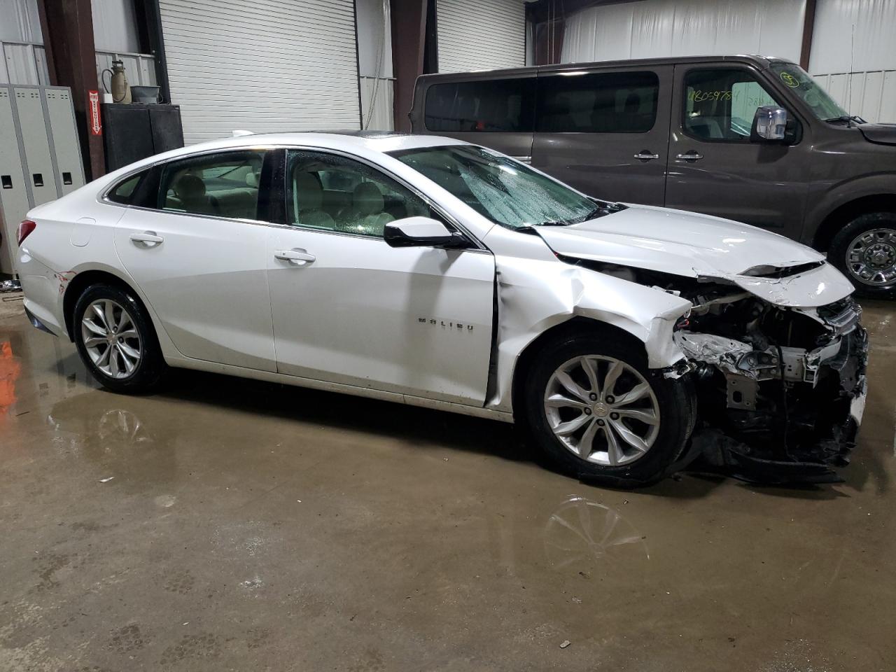 1G1ZD5ST3KF144375 CHEVROLET MALIBU 2019