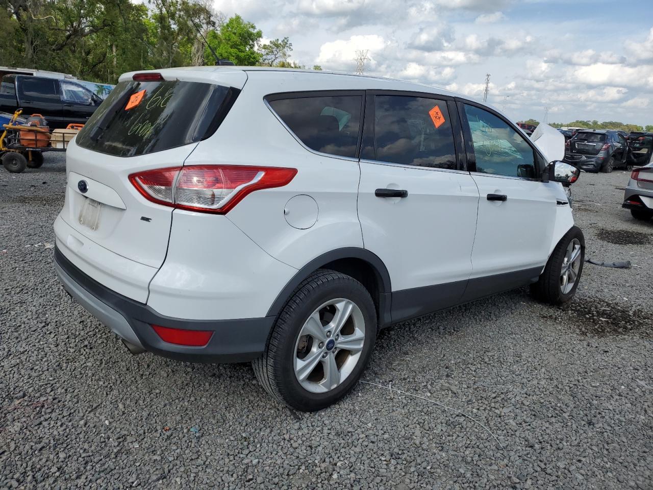 1FMCU0G79FUB36757 2015 Ford Escape Se