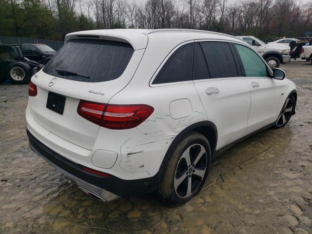  MERCEDES-BENZ GLC-CLASS 2019 Белый