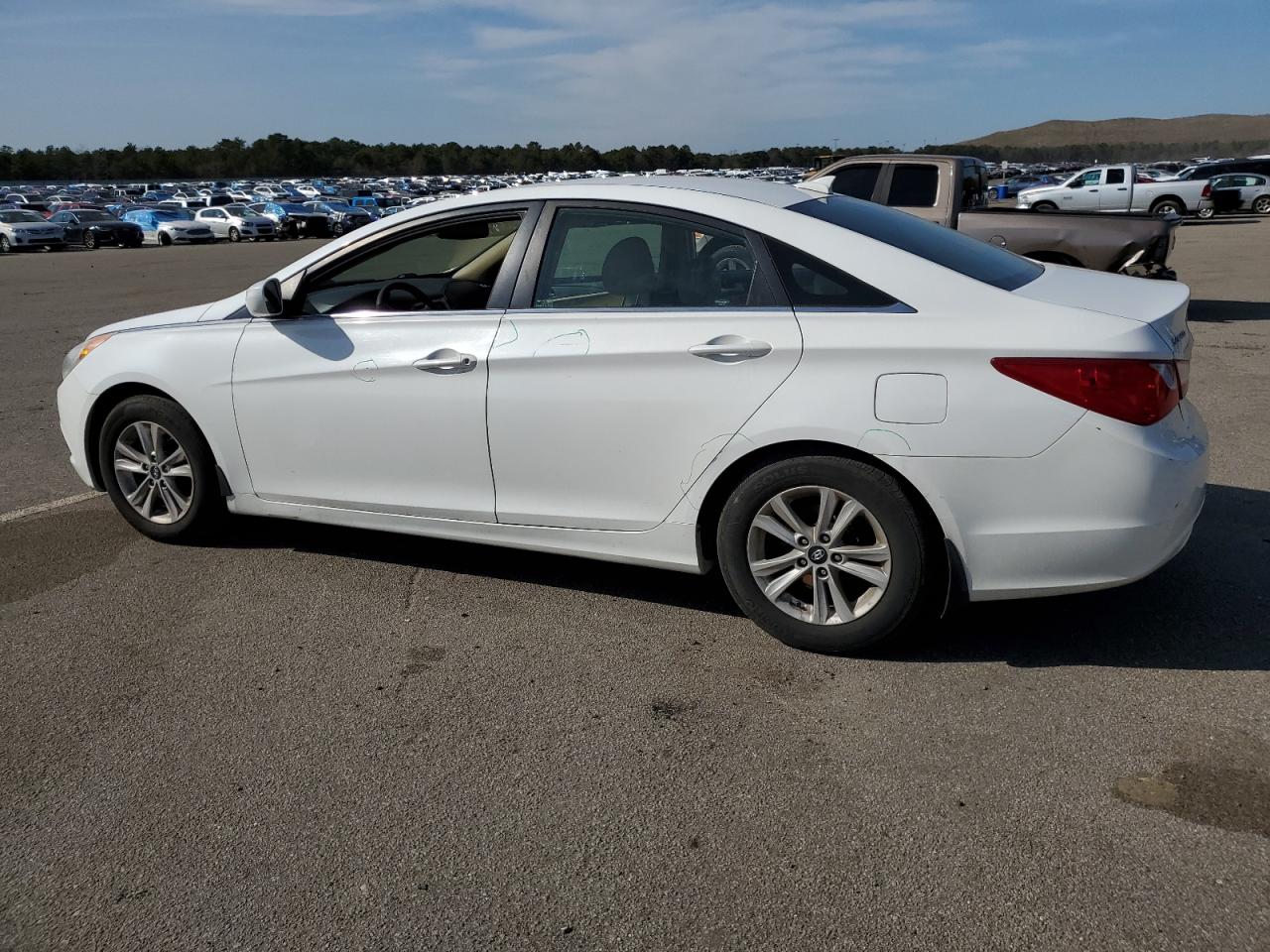 HYUNDAI SONATA GLS 2013 white  gas 5NPEB4AC3DH645329 photo #3