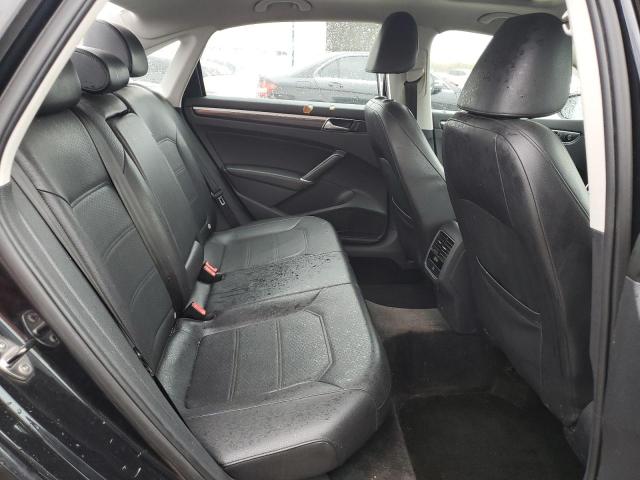 2017 VOLKSWAGEN PASSAT SE 1VWBT7A38HC062948