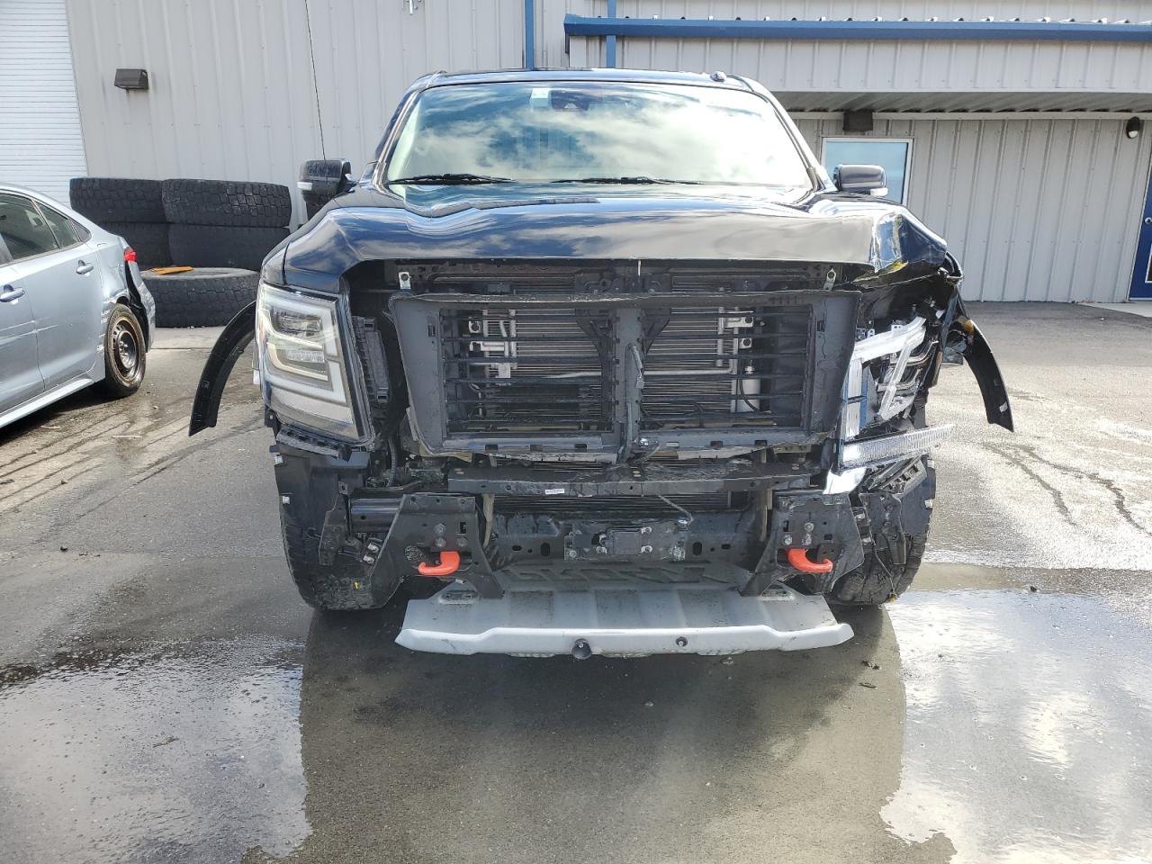 1N6AA1ED8MN533559 2021 Nissan Titan Sv