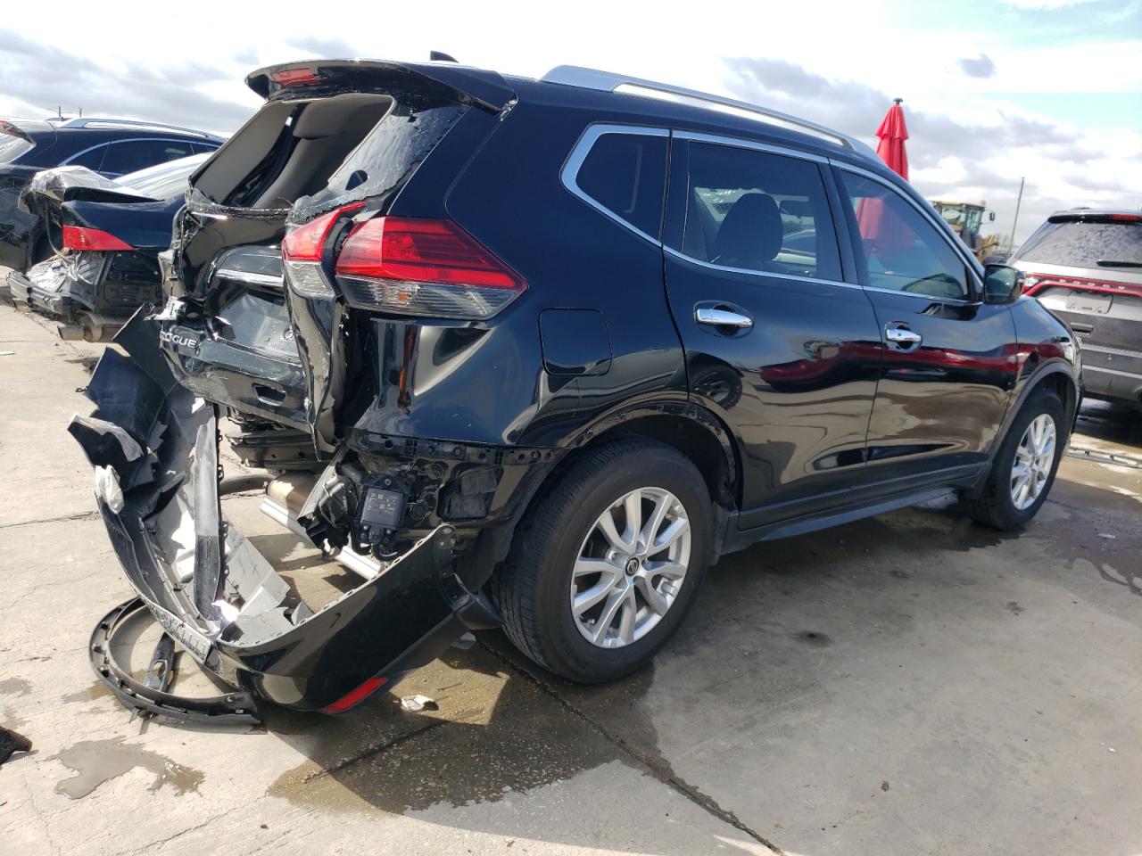 JN8AT2MTXHW134295 NISSAN ROGUE 2017