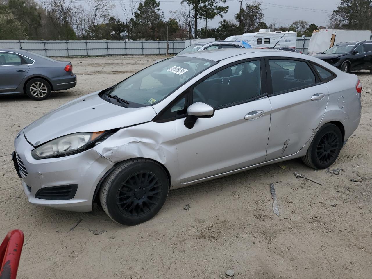 3FADP4AJ6GM130194 FORD FIESTA 2016