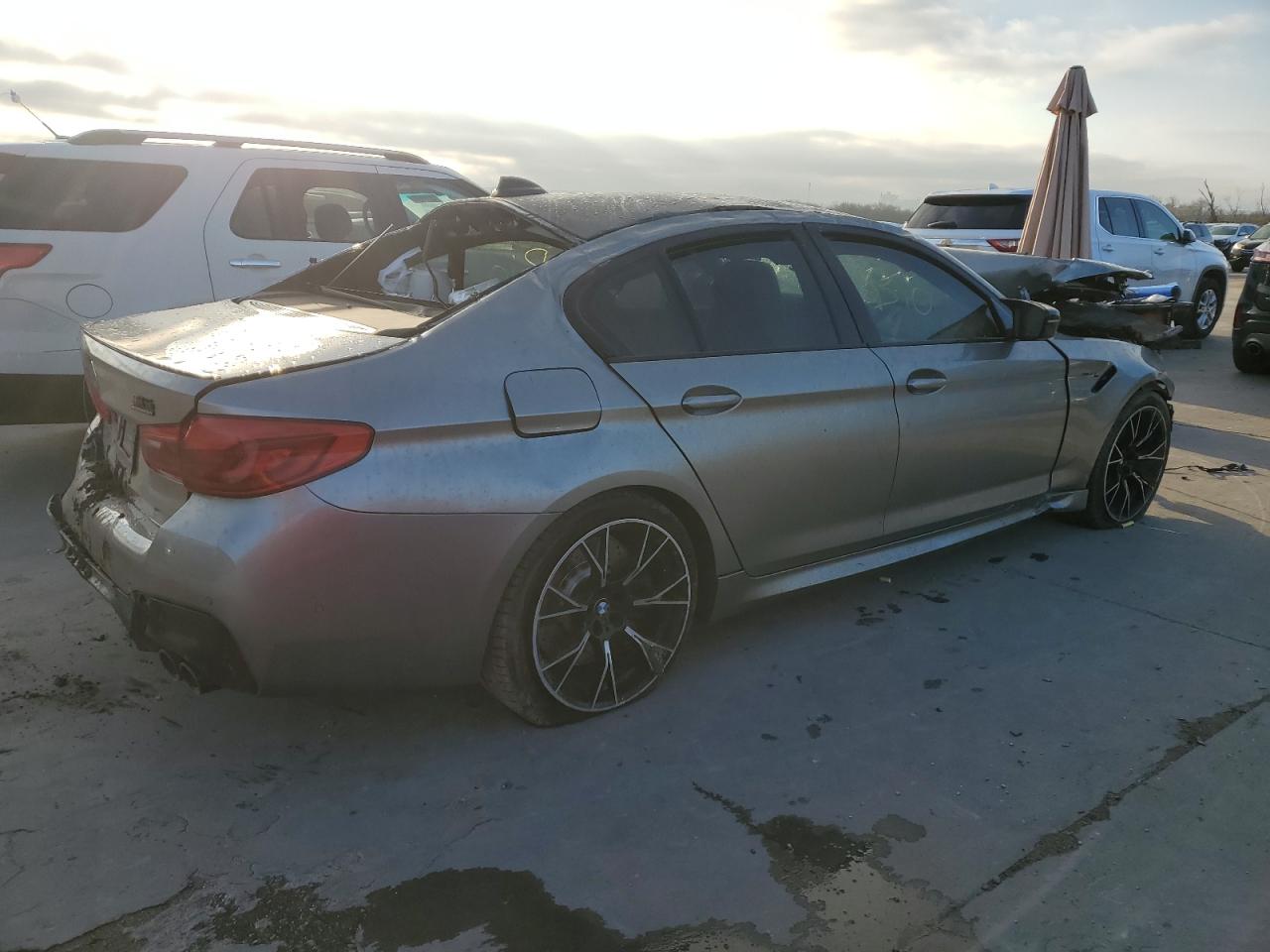 WBSJF0C50KB285678 2019 BMW M5