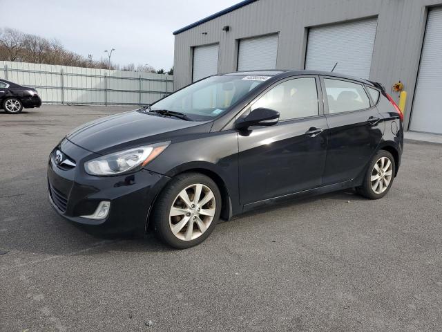 Lot #2425242850 2013 HYUNDAI ACCENT GLS salvage car