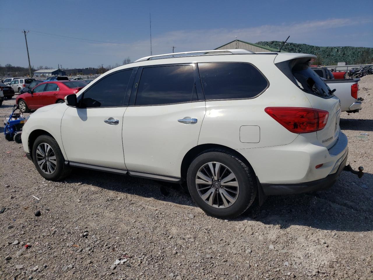 Lot #2445728506 2017 NISSAN PATHFINDER