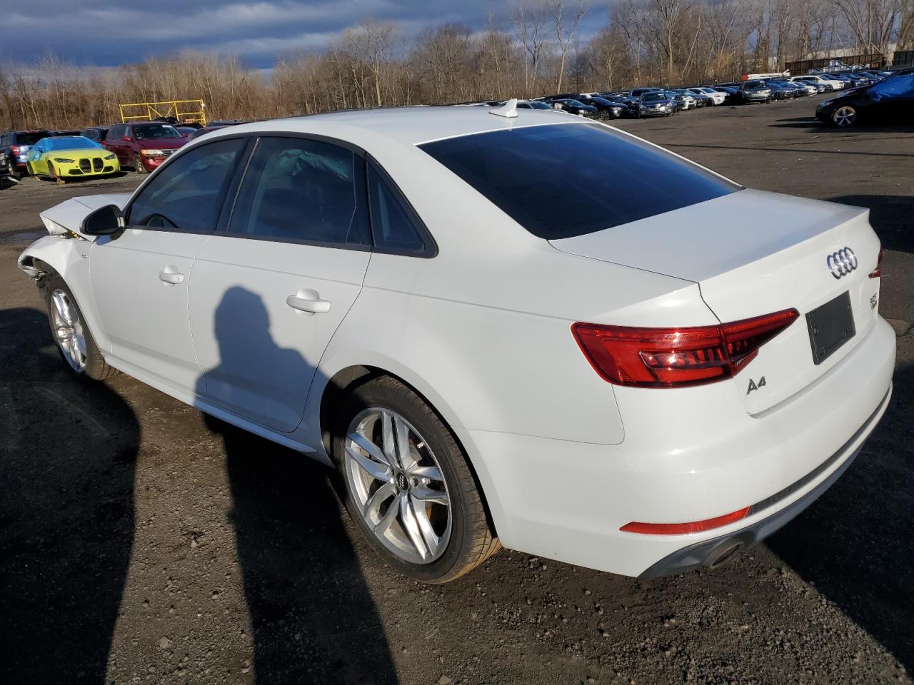 2017 Audi A4 Premium vin: WAUDNAF41HN051117