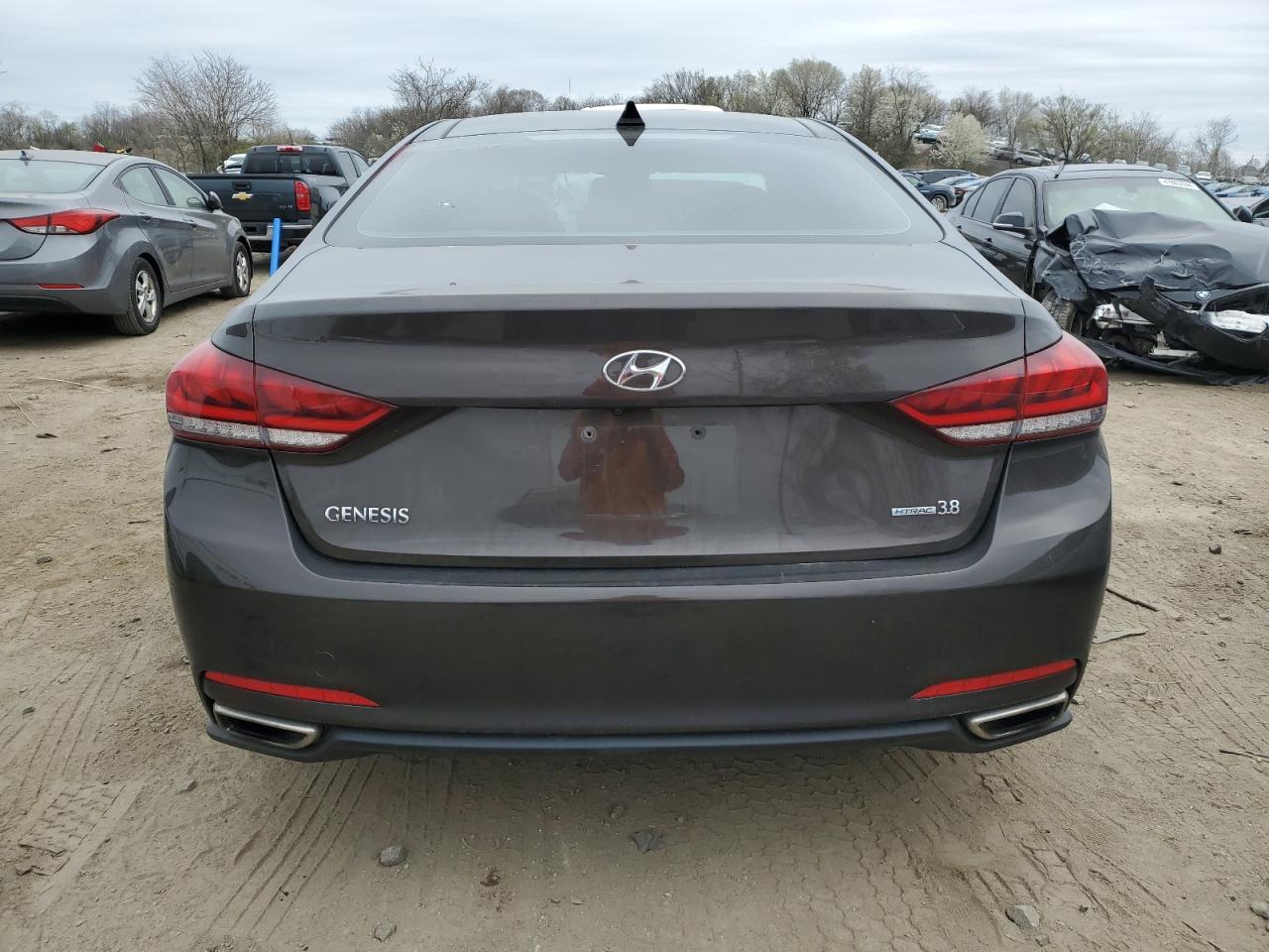 KMHGN4JE8FU058520 2015 Hyundai Genesis 3.8L