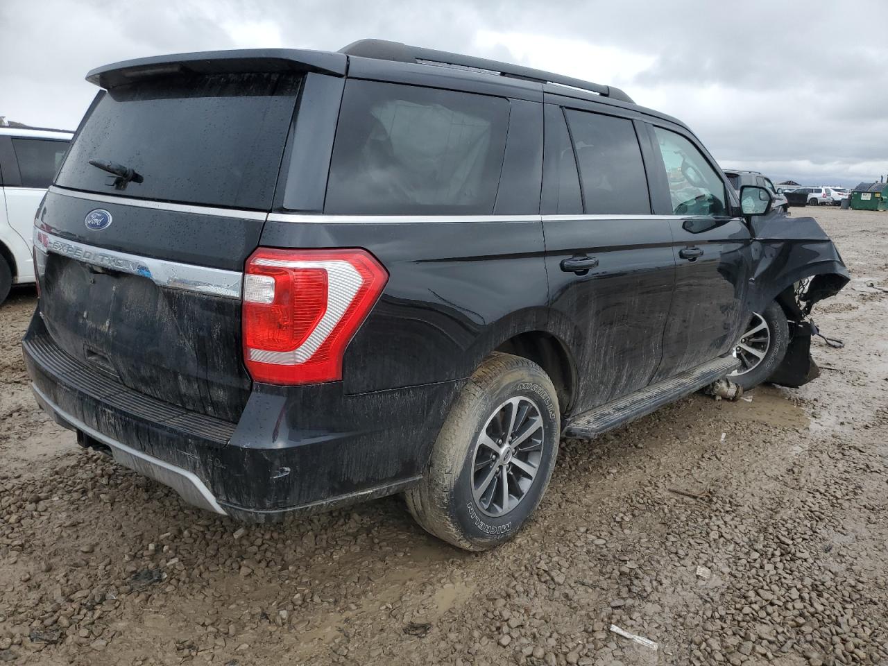 1FMJU1JT8KEA30971 2019 Ford Expedition Xlt