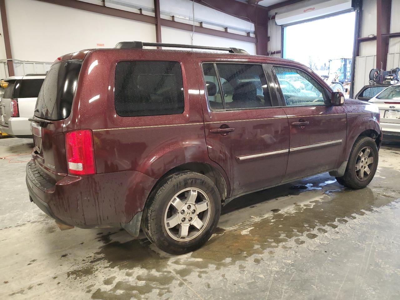 5FNYF38999B002933 2009 Honda Pilot Touring