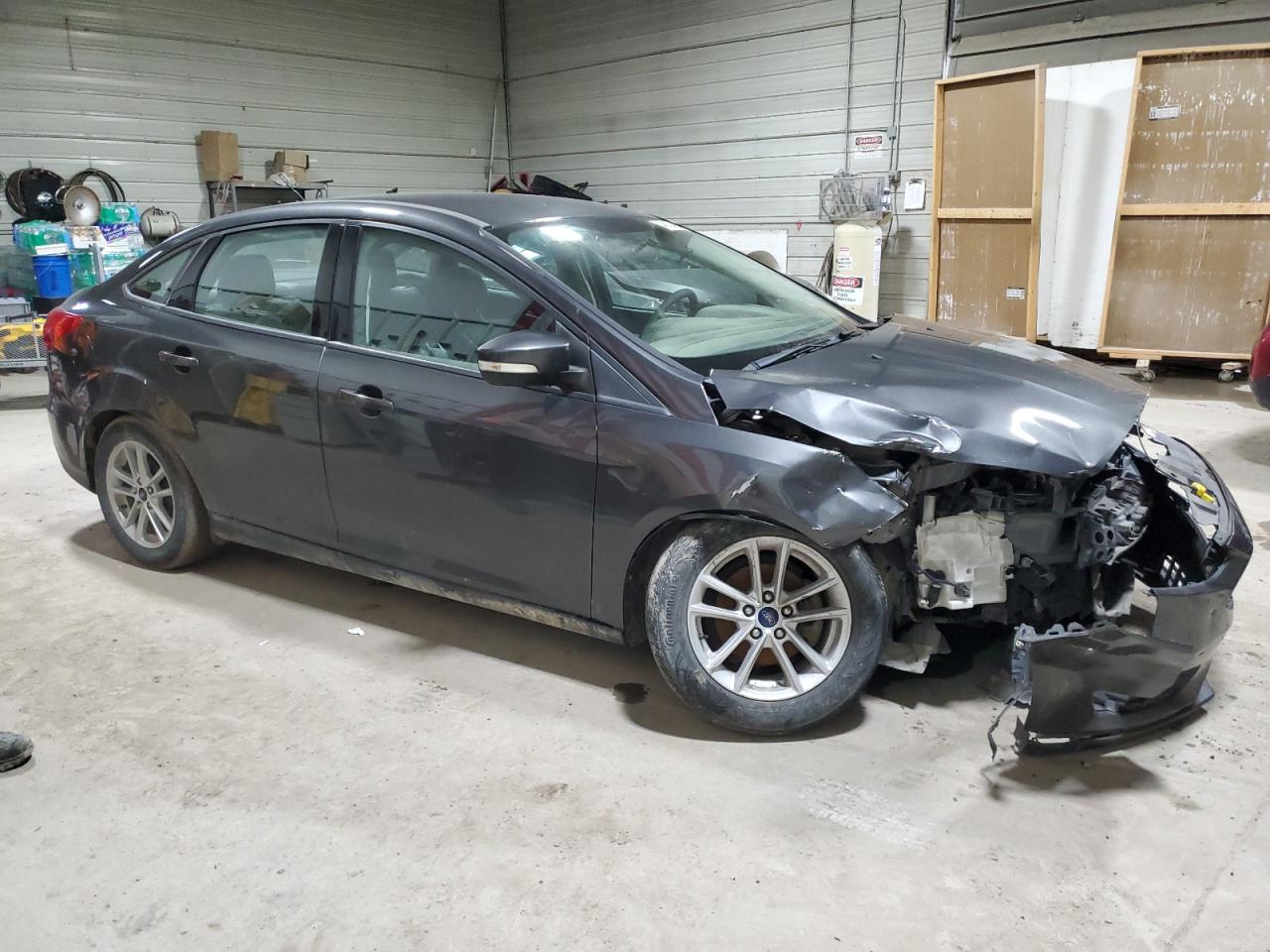 1FADP3F23HL323367 2017 Ford Focus Se