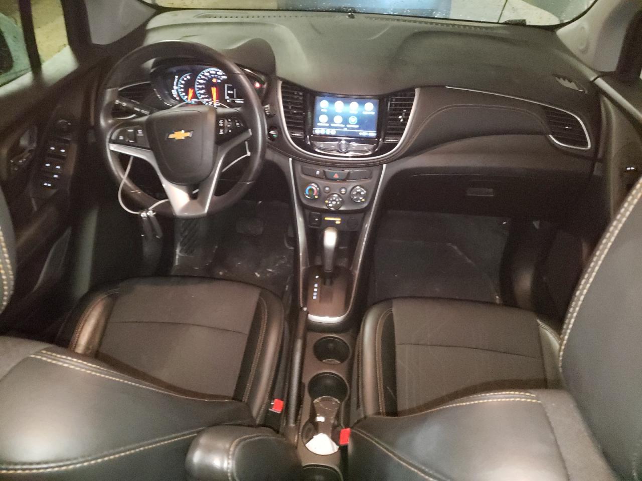 KL7CJLSB5JB566197 CHEVROLET TRAX 2018