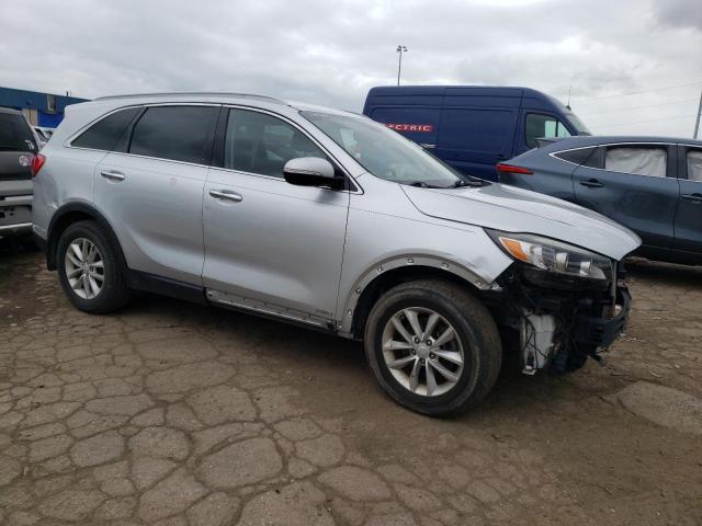 5XYPGDA33JG351815 2018 Kia Sorento Lx