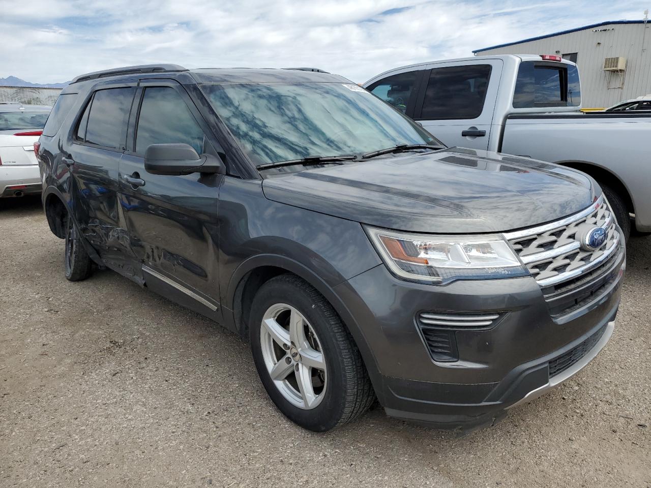 1FM5K7D85JGB32099 2018 Ford Explorer Xlt