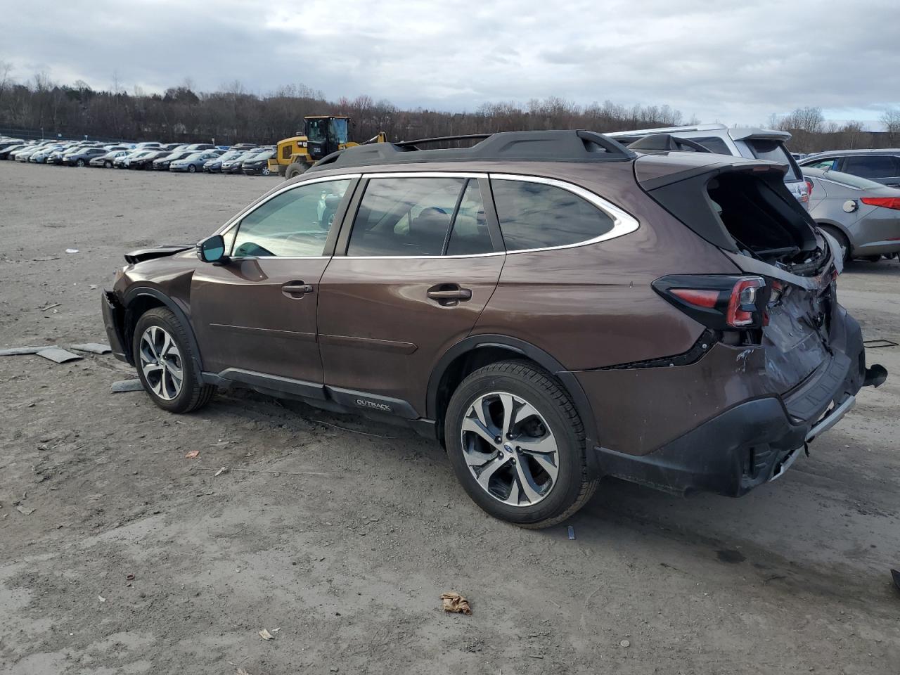 Lot #2473666179 2021 SUBARU OUTBACK LI