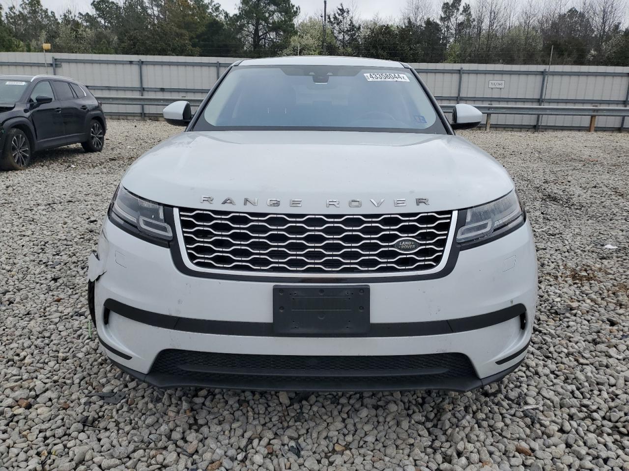 SALYB2RV8JA710128 2018 Land Rover Range Rover Velar S