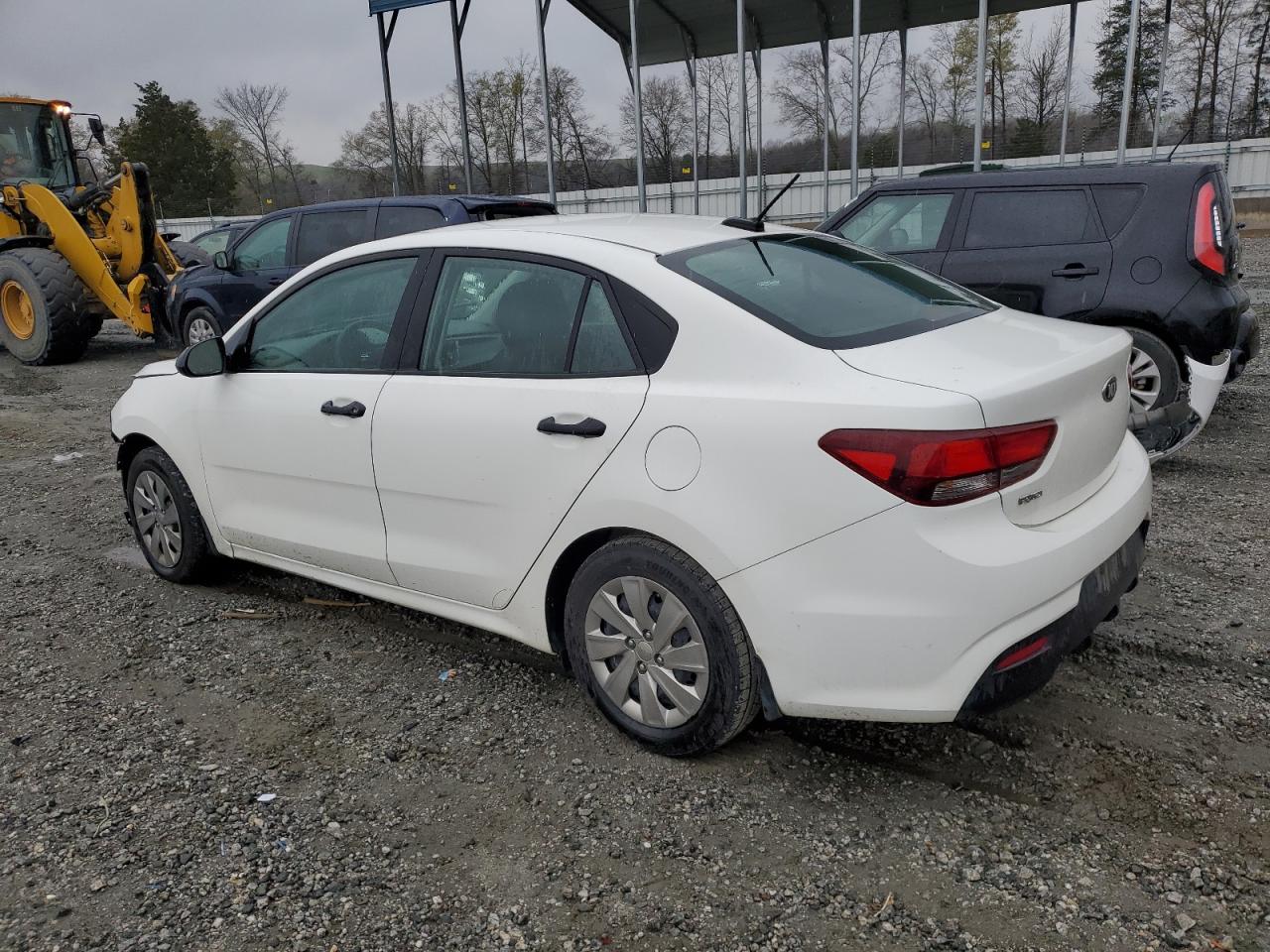 3KPA24AB2JE078990 2018 Kia Rio Lx