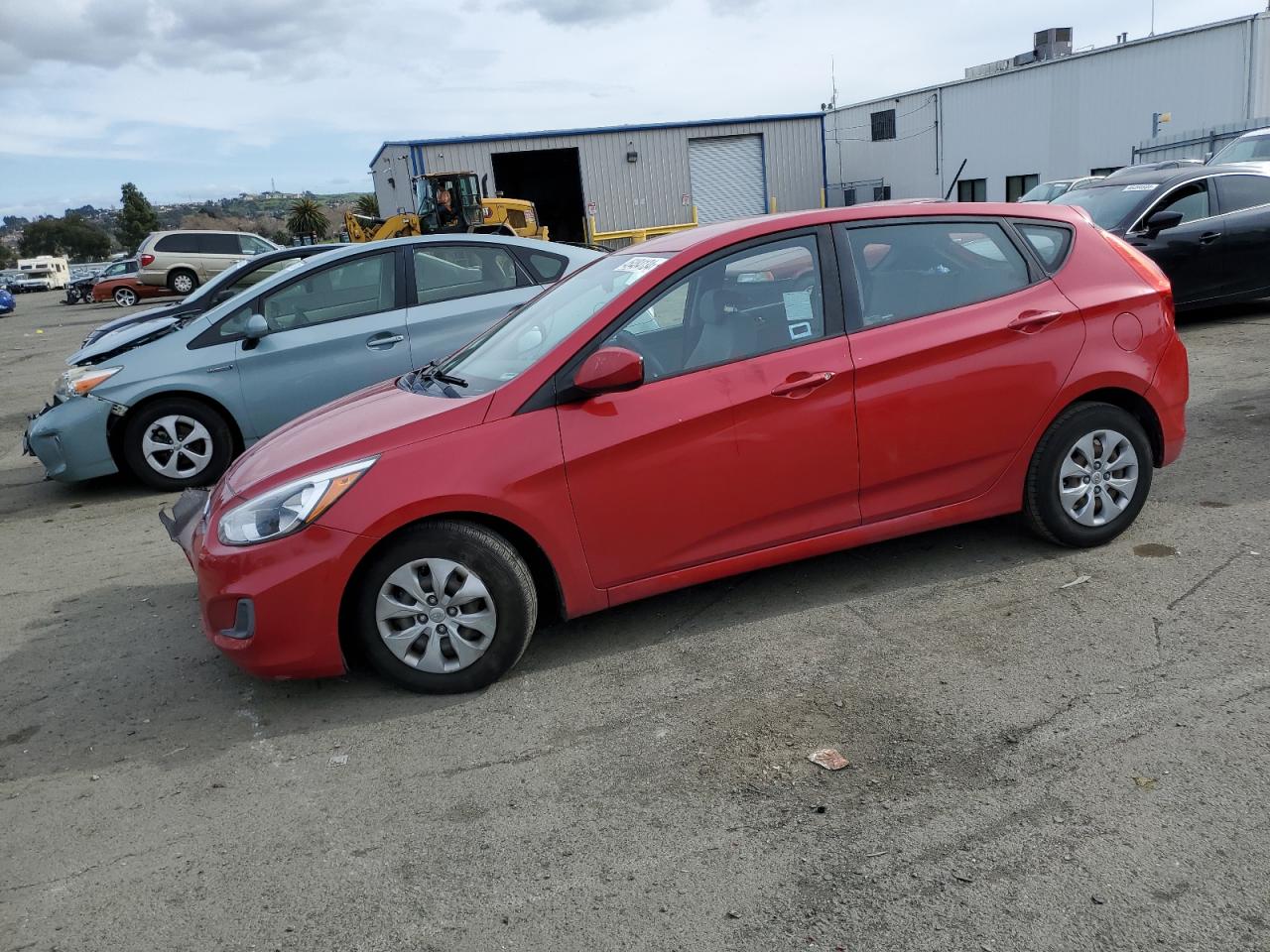 KMHCT5AE2HU301798 2017 Hyundai Accent Se