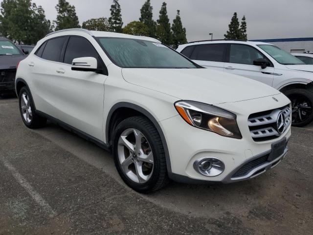 VIN WDCTG4EB5JJ402726 2018 Mercedes-Benz GLA-Class,... no.4