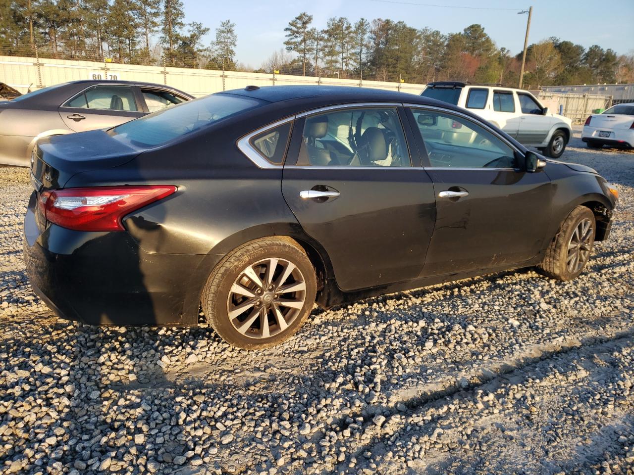 1N4AL3APXHC208640 2017 Nissan Altima 2.5