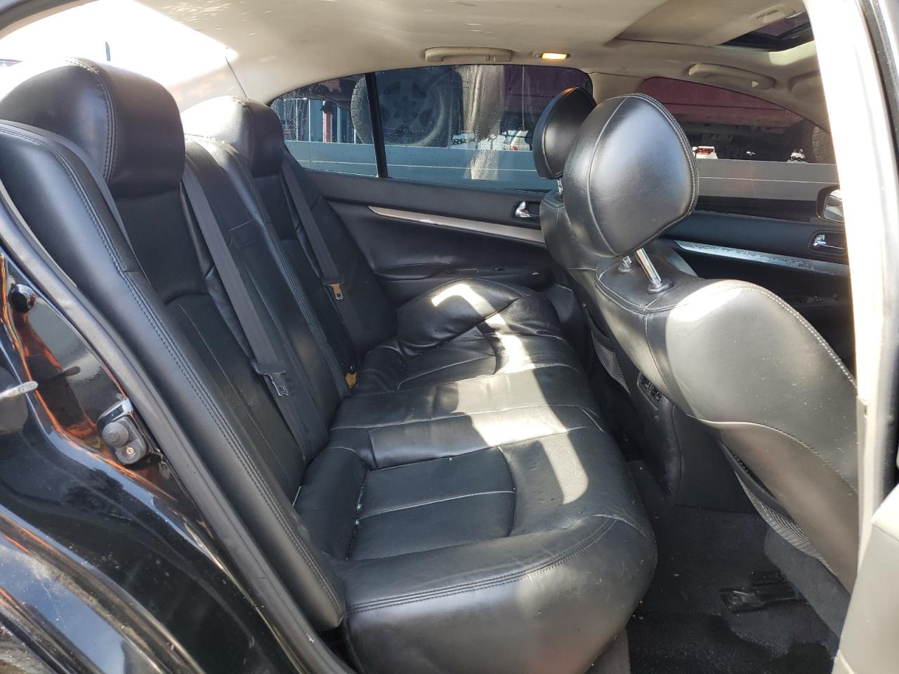 JN1CV6AR6AM251228 2010 Infiniti G37