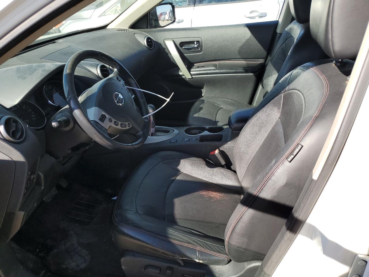 JN8AS5MV7CW389288 2012 Nissan Rogue S