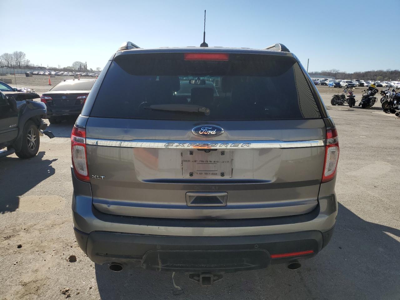 2012 Ford Explorer Xlt vin: 1FMHK7D89CGA17098