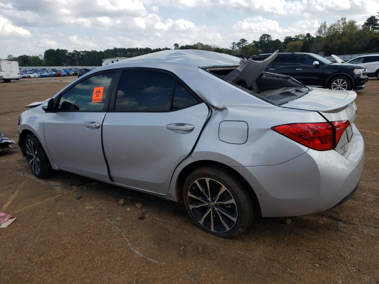 5YFBURHE8HP651864 2017 Toyota Corolla L