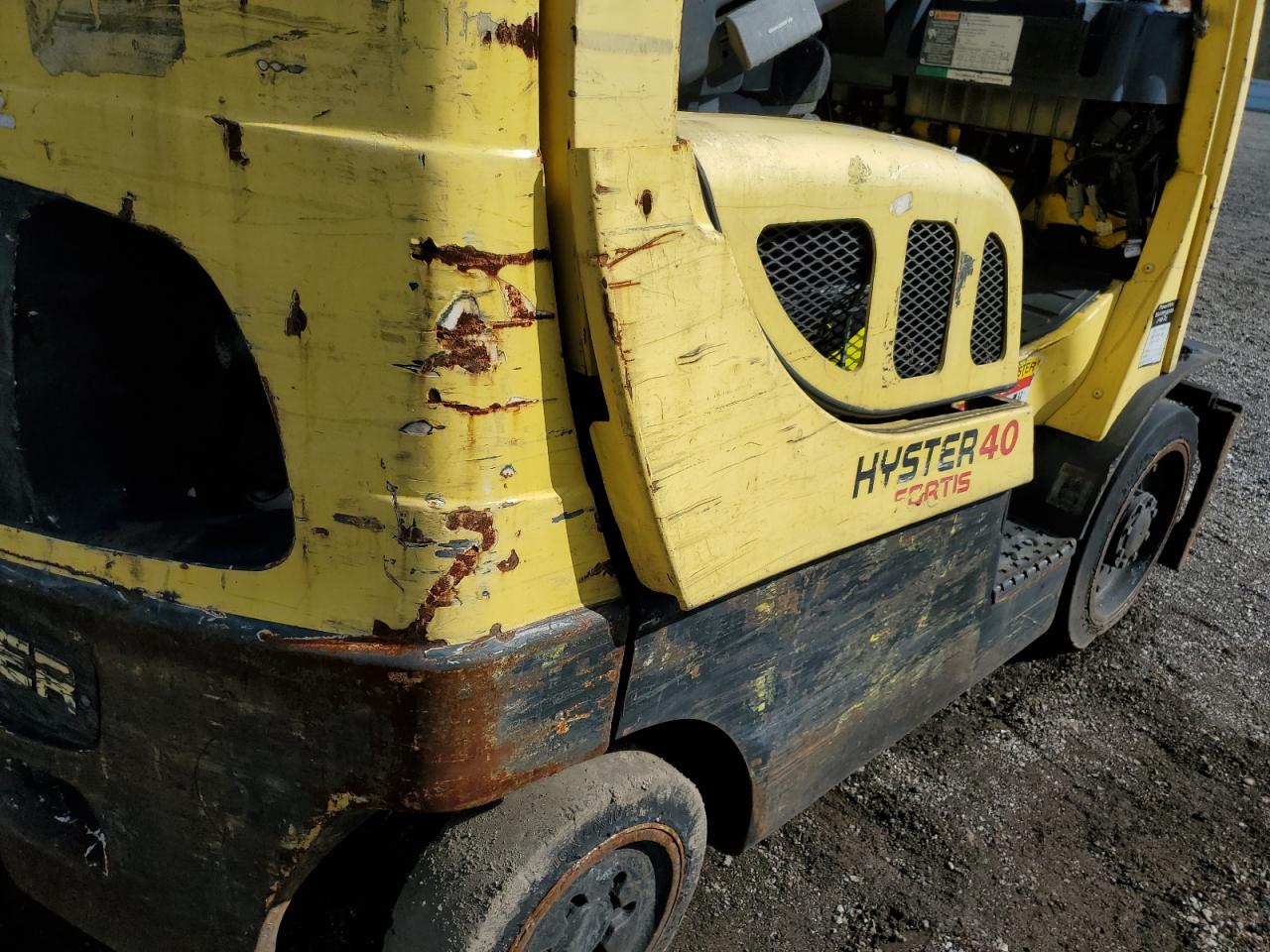 Lot #3242791948 2006 HYST FORKLIFT