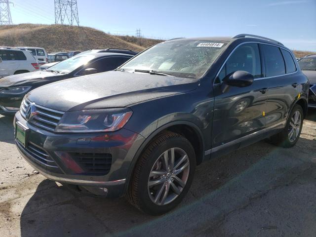 2016 VOLKSWAGEN TOUAREG