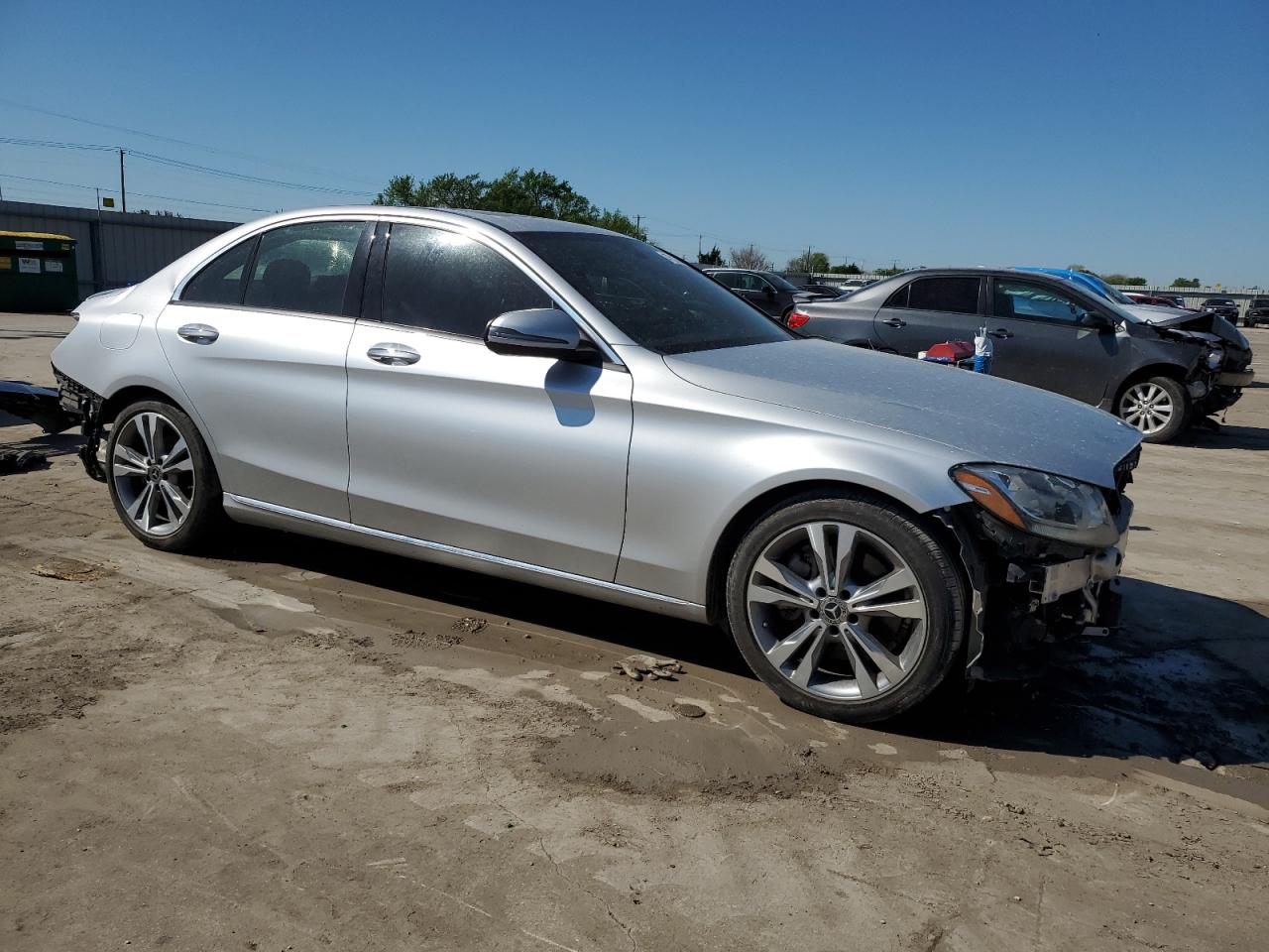 55SWF4JB6JU240154 2018 Mercedes-Benz C 300