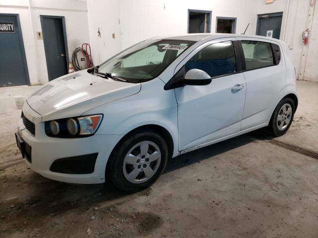 Lot #2443028204 2016 CHEVROLET SONIC LS salvage car