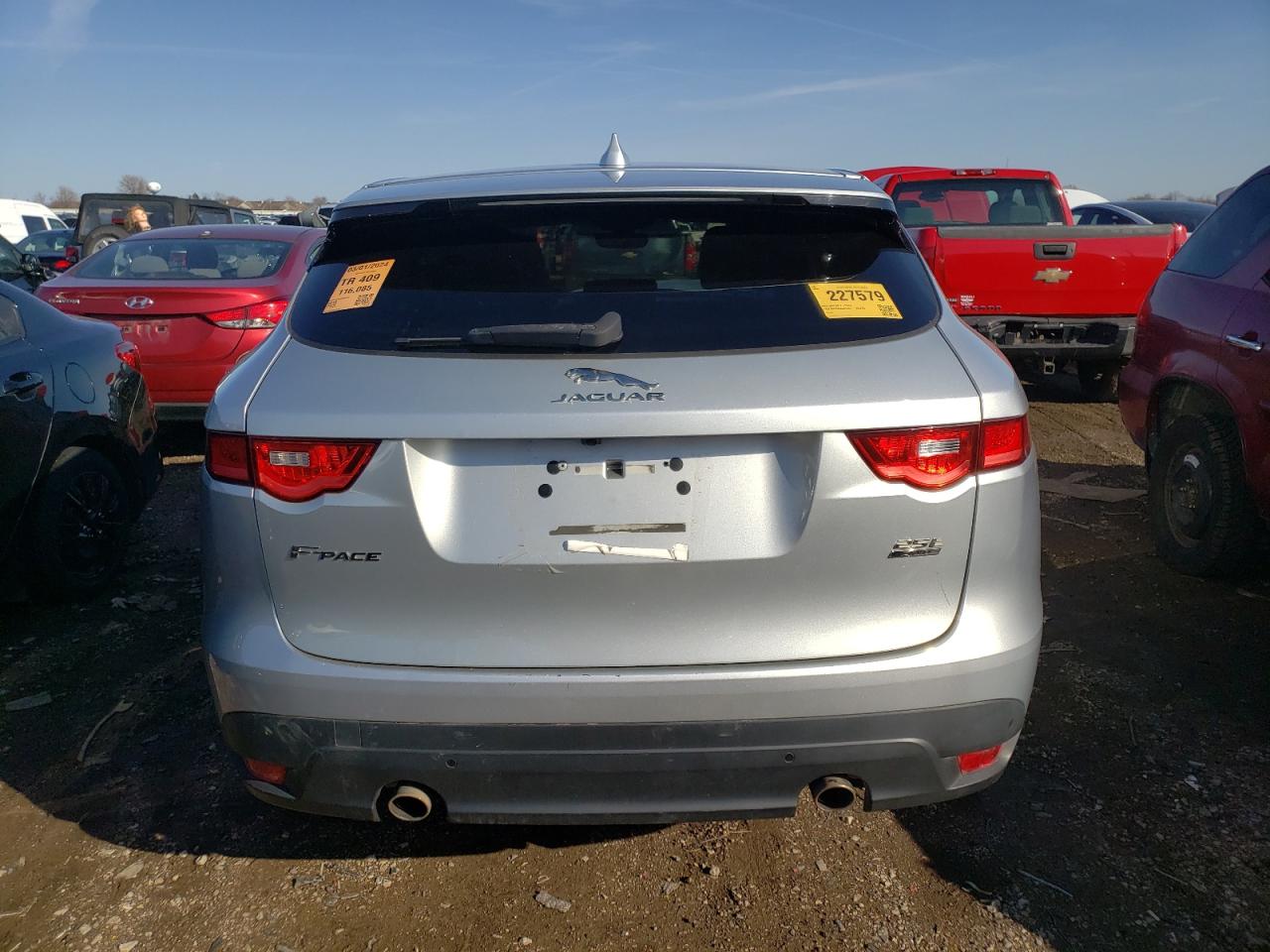 2019 Jaguar F-Pace vin: SADCS2FX8KA391844