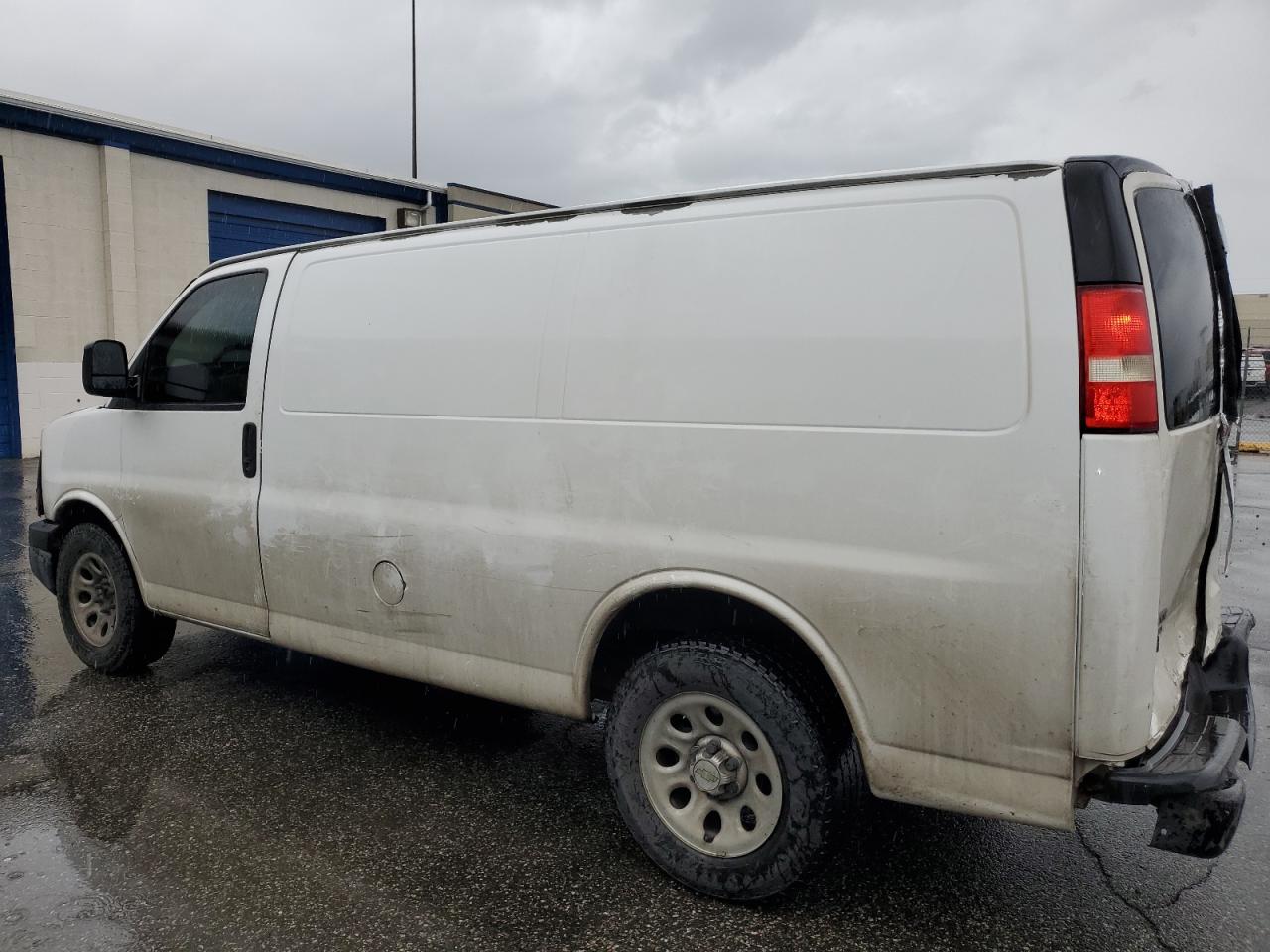 1GCSGAFX2C1115664 2012 Chevrolet Express G1500