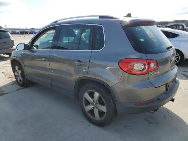 WVGBV7AX3AW513901 2010 VOLKSWAGEN TIGUAN-1