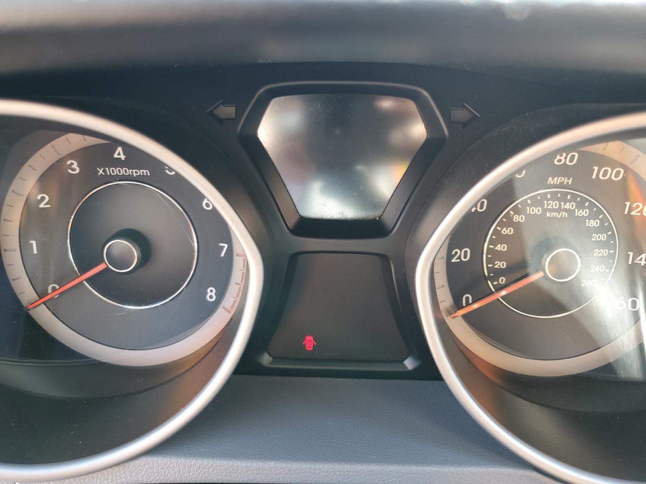 KMHDH4AE5EU201643 2014 Hyundai Elantra Se